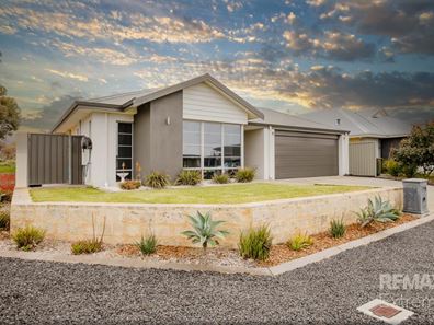 11 Potton Rise, Alkimos WA 6038
