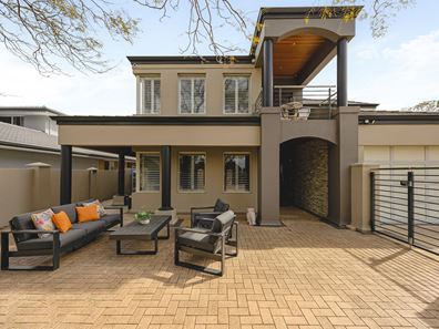 8 Mount View Terrace, Mount Pleasant WA 6153