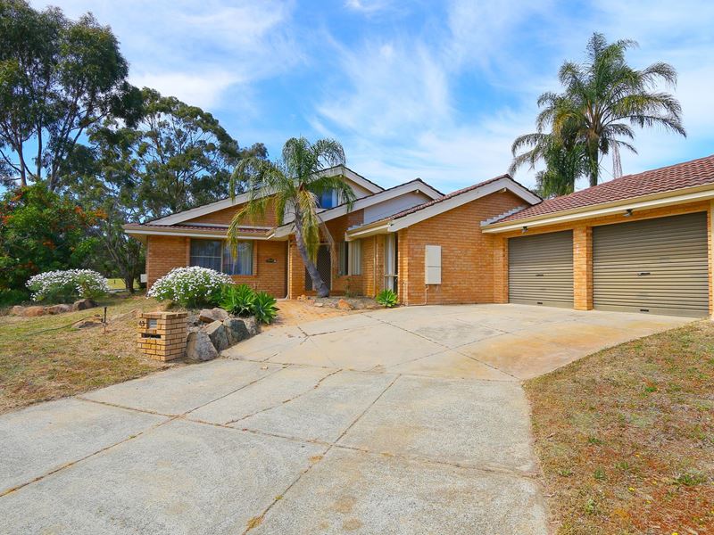 43 Paterson Gardens, Winthrop