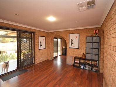 20 Mekong Way, Greenfields WA 6210