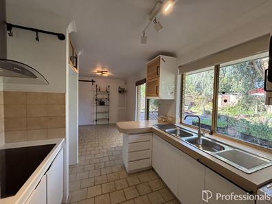 5 Maclarty Way, High Wycombe WA 6057