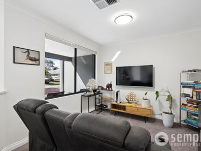 17 Jerrat Mews, Atwell WA 6164