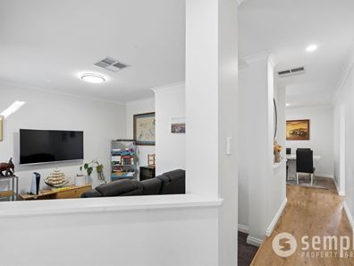 17 Jerrat Mews, Atwell WA 6164