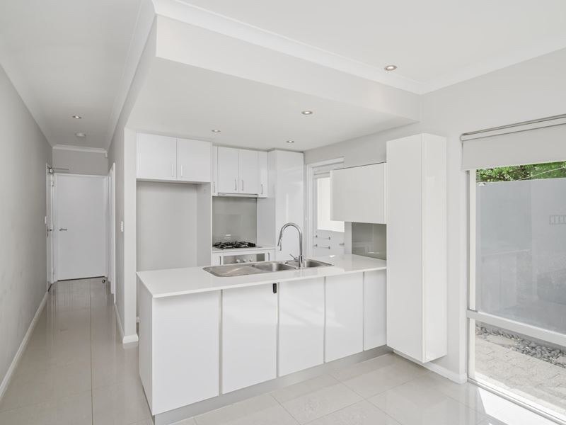 14B Bauxite Lane, Joondanna WA 6060