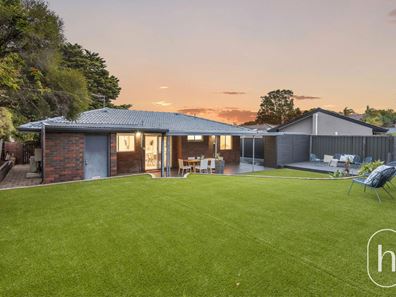 66 Dolphin Way, Beldon WA 6027