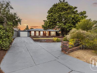 66 Dolphin Way, Beldon WA 6027