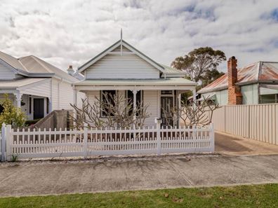 12 Park Street, Bunbury WA 6230