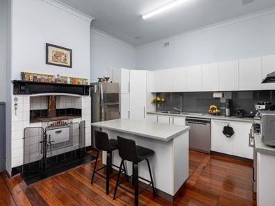 12 Park Street, Bunbury WA 6230