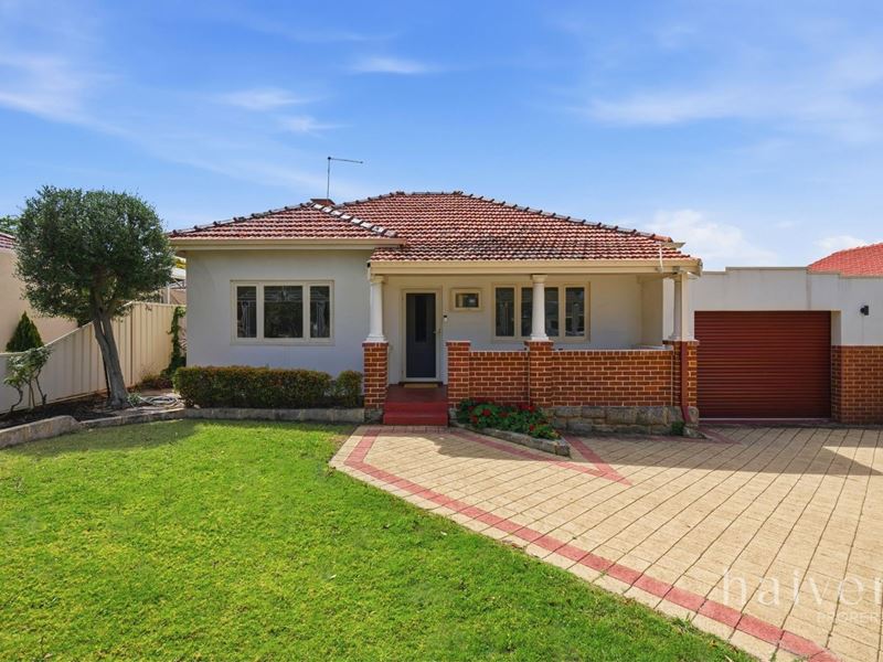 77 Kitchener Road, Melville WA 6156
