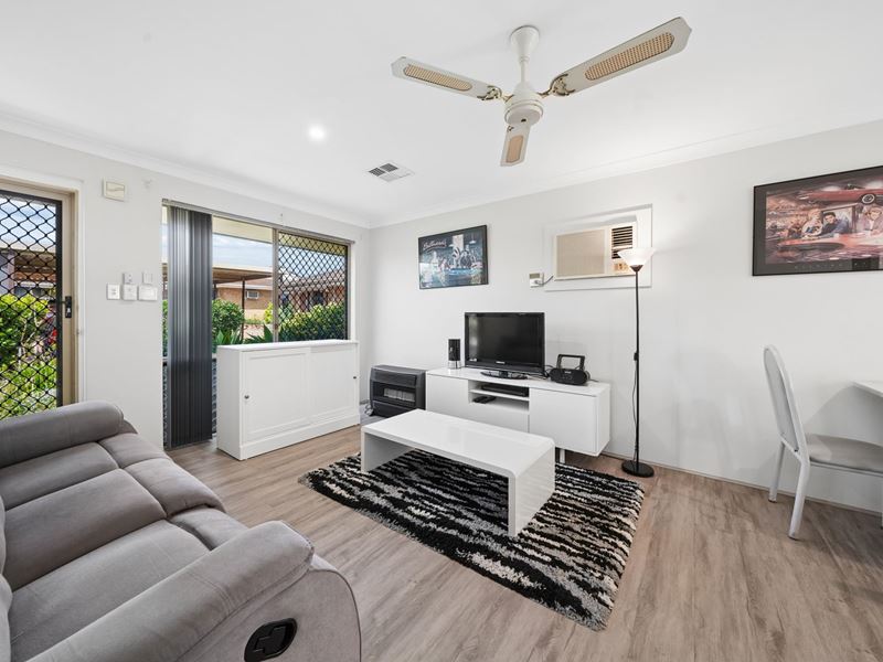 32/15 Mereworth Way, Marangaroo WA 6064