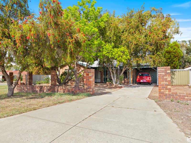 2 Wallaby Place, Brookdale WA 6112