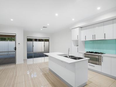 4A Moore street, Dianella WA 6059