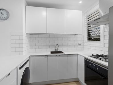 41/68 McMaster , Victoria Park WA 6100