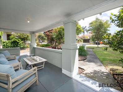 80 Lockhart Street, Como WA 6152