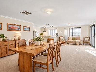 15 Quiberon Link, Byford WA 6122