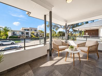 10/6 Argyll Place, Duncraig WA 6023