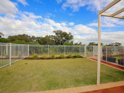 55/45 Elvire Street, Viveash WA 6056