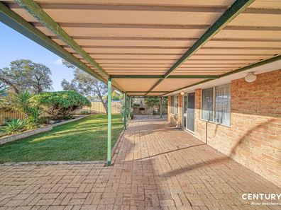 24 Parakeela Grove, Maddington WA 6109