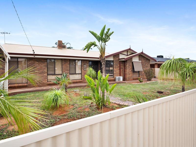 23 O'Connor Way, West Lamington