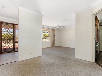 41 Yaringa Street, Golden Bay WA 6174