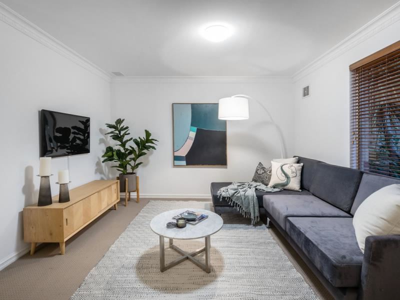 2/7 Rawlins Street, Glendalough WA 6016