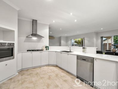 14 Antonio Circuit, Port Kennedy WA 6172