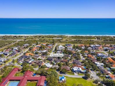 9 Styne Road, City Beach WA 6015