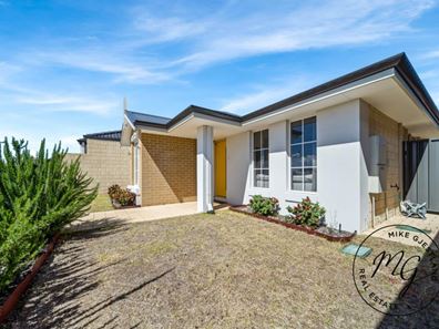 13 Forever Boulevard, Banksia Grove WA 6031