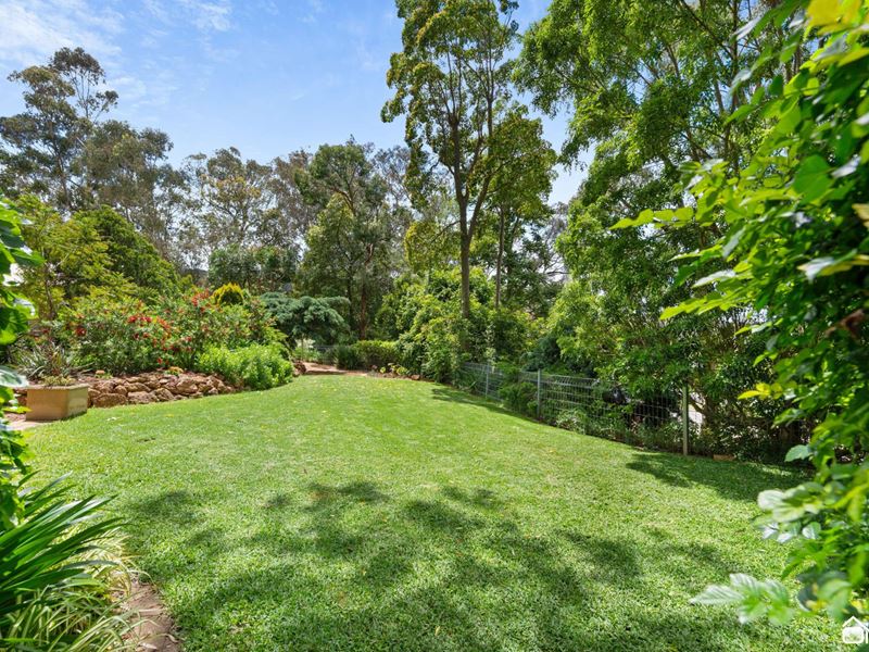 66 Buckingham Road, Kelmscott WA 6111