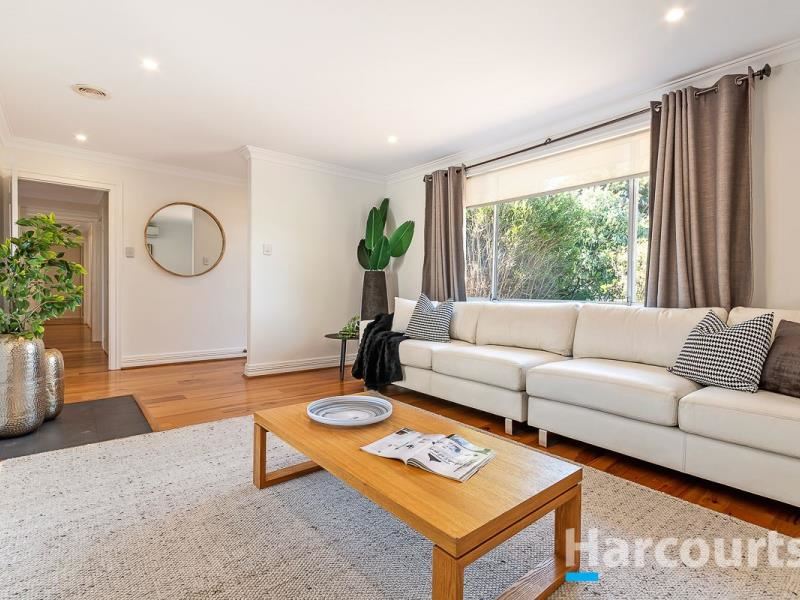 8 Sherington Road, Greenwood WA 6024