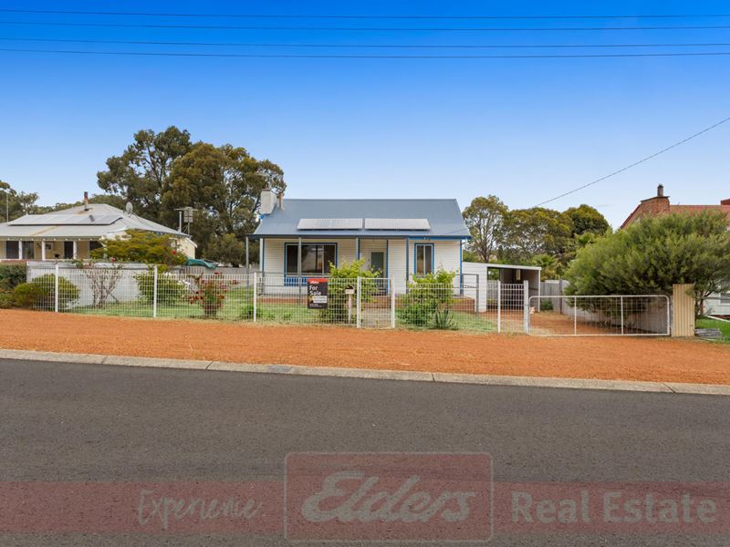 62 Porter Street, Collie