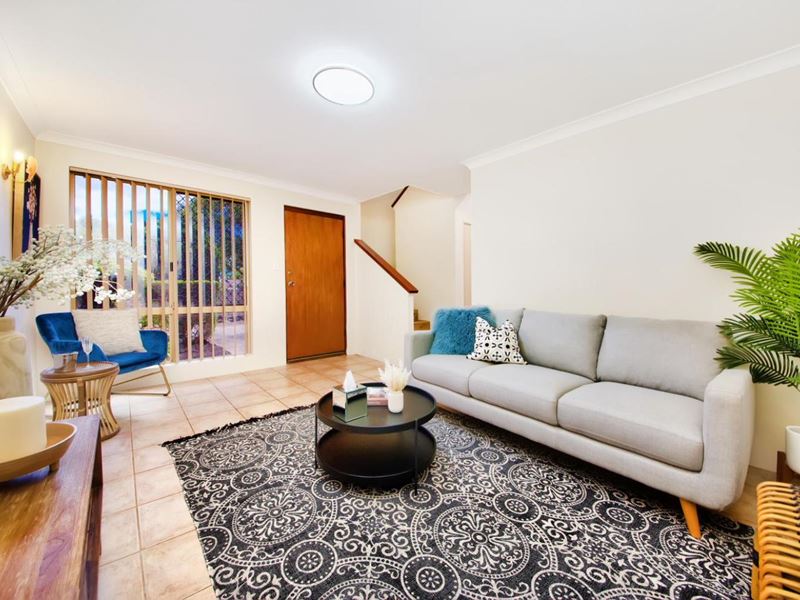 1/244 The Strand, Dianella WA 6059