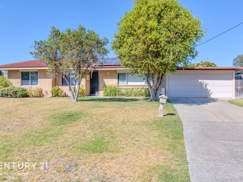 32 Henry Street, Rockingham WA 6168