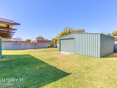 32 Henry Street, Rockingham WA 6168