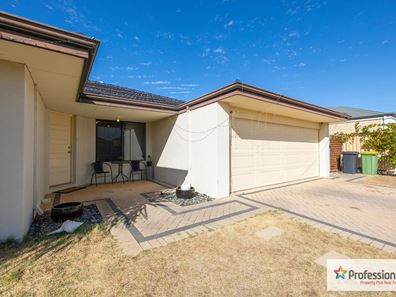 7 Daggar Place, Canning Vale WA 6155