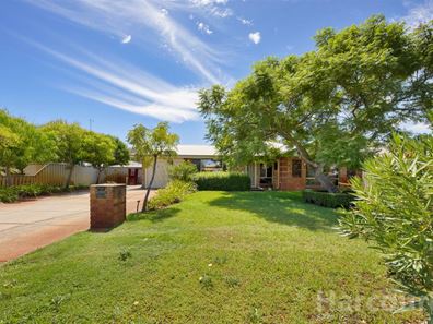 31 Erica Street, Coodanup WA 6210