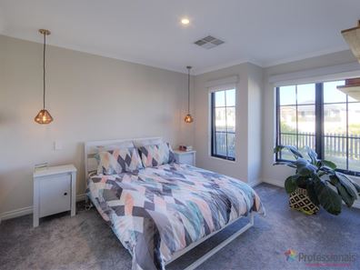 84 Trethowan Promenade, Alkimos WA 6038