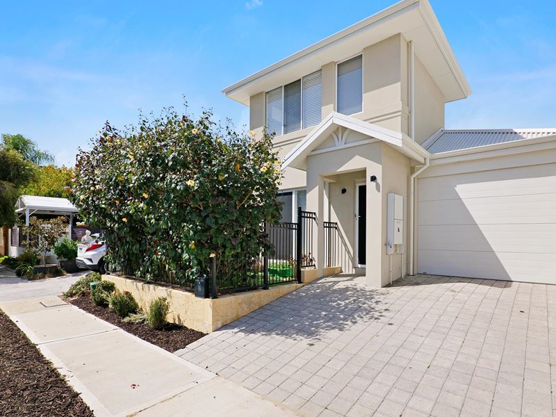 16 Hazel Avenue, Woodlands
