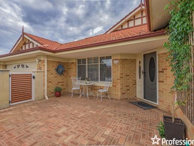 15 Heysen Parade, Southern River WA 6110