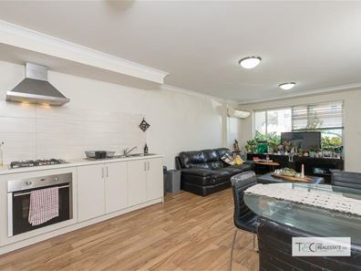 6/35 Tuckey Street, Mandurah WA 6210