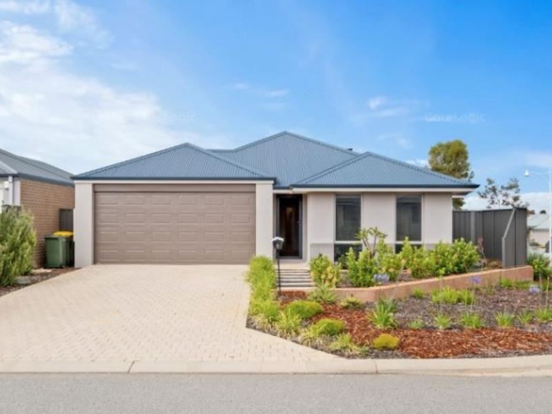 5 Cuddlepie Turn, Banksia Grove