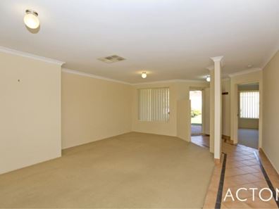 8 The Ridge, Halls Head WA 6210