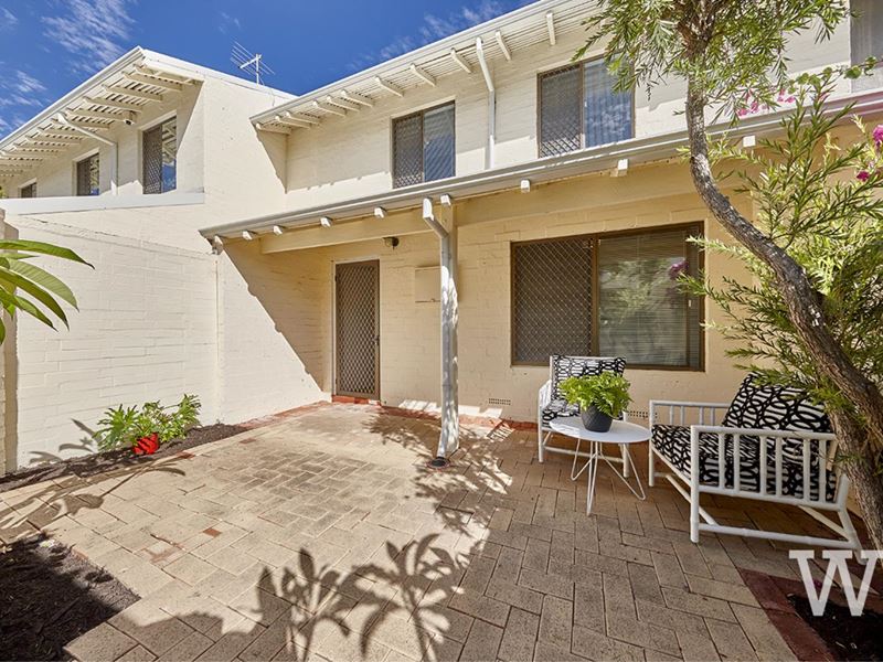 17/17 Princes Street, Cottesloe