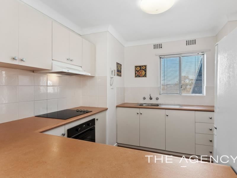 11/16 Jecks Place, Orelia