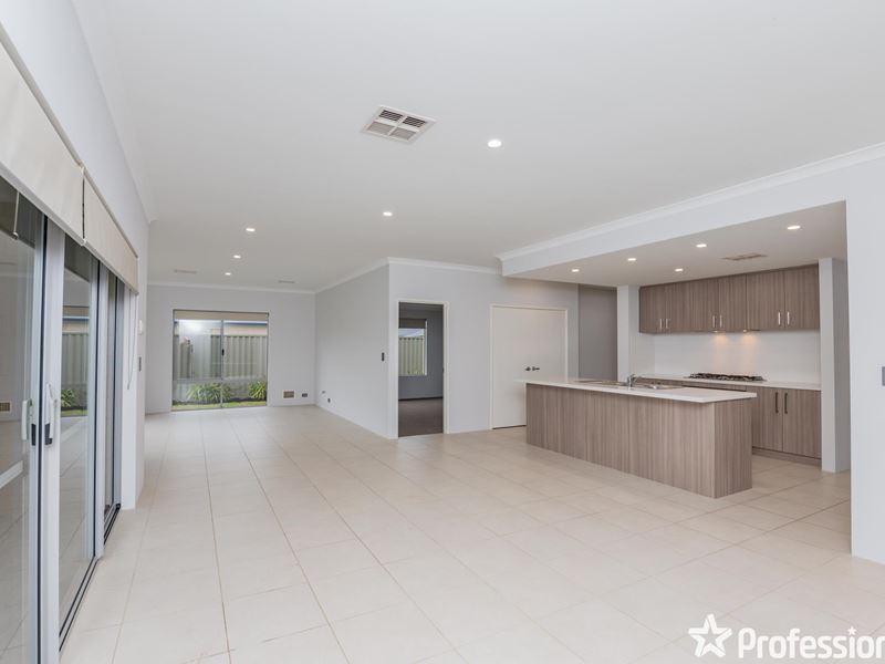 1 Wolfson Way, Piara Waters