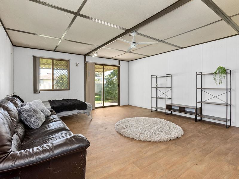 14 Warrina Place, Armadale