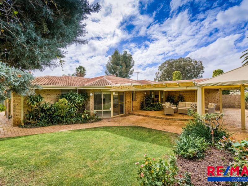 28 San Miguel Drive, Leeming WA 6149