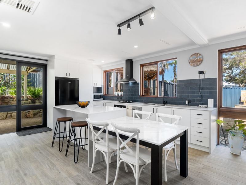 11 Clarkside Court, Wanneroo