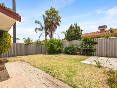 18B Bower Street, Scarborough WA 6019