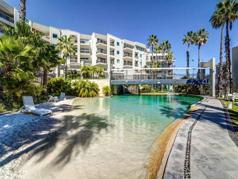E109/183 West Coast Highway, Scarborough